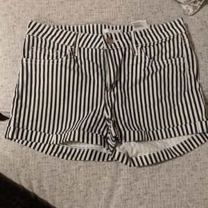 H&m black and white striped denim shorts